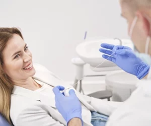 hay-una-tecnica-que-los-expertos-recomiendan-para-que-el-uso-del-hilo-dental-dentista-tijuana